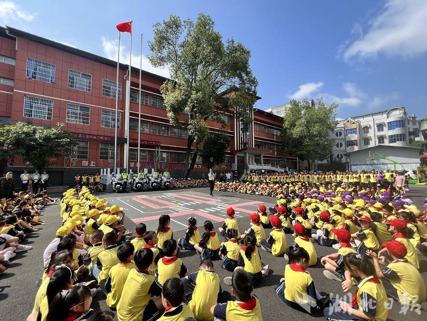 明旺欢乐岛棋牌下载